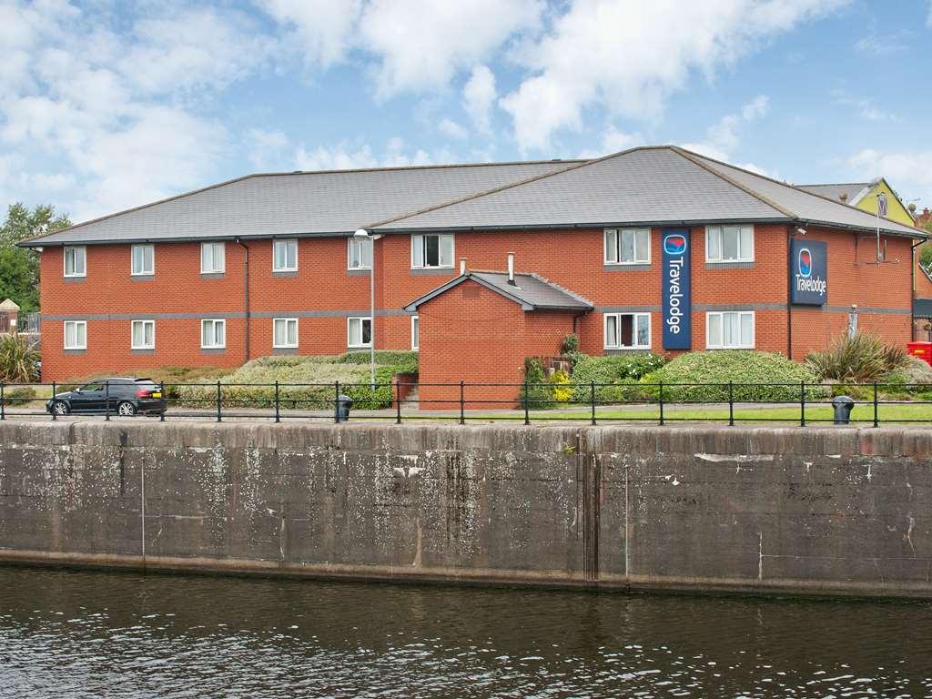 Travelodge Liverpool Docks Екстер'єр фото